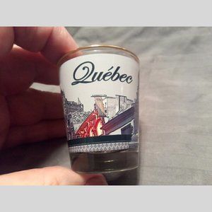 Gold Rim Souvenir Shotglass -  Quebec City / Ville de Québec showing City Sights